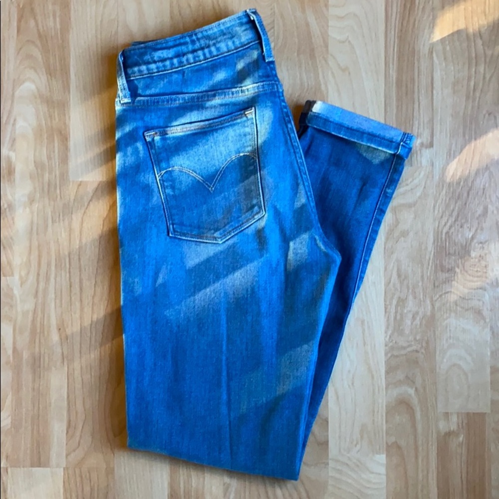 High Waisted Levi’s
